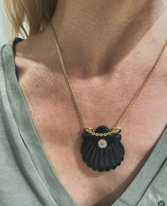 NAYA Precious necklace collier shell coquillage onyx black by SANDE PARIS jewelry