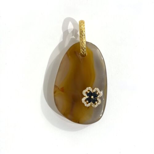 Agate Miel Honey Agate pendant by Sande Paris
