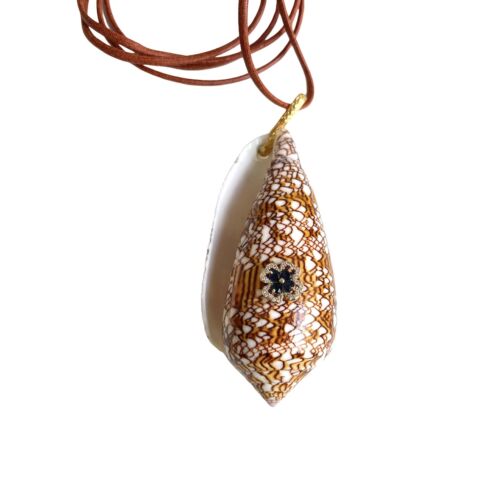 CONUS shell necklace coquillage natural by SANDE PARIS bijoux
