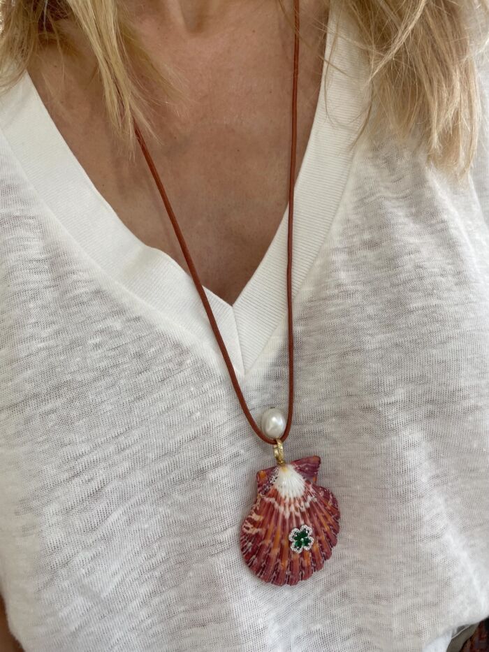 Long Necklace sea shell SELENA Sautoir coquillage by SANDE PARIS