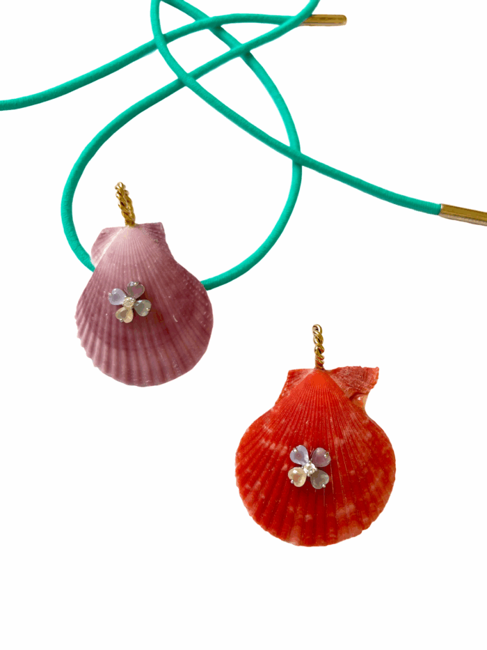 shell pendant by Sande paris.