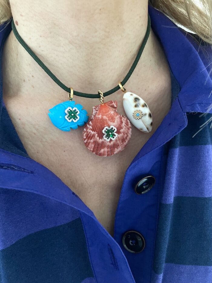Pendentif TIGER SHELL blue flower SANDE PARIS jewellery