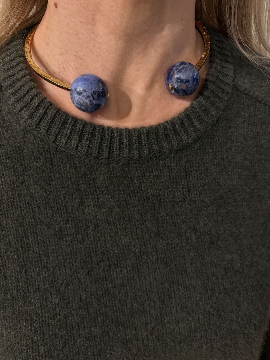 Torque Choker Angelina Bubble Sodalite by Sande Paris bijou