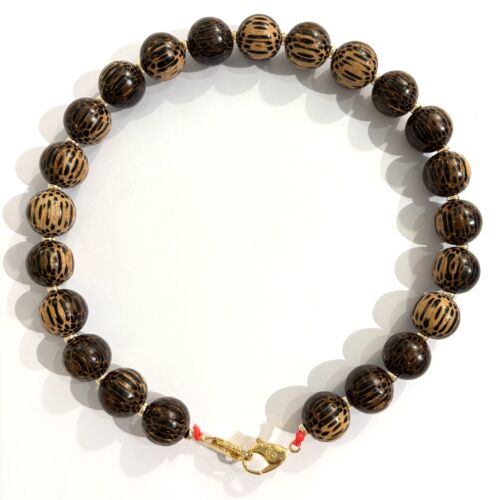 collier bois exotic Exotic wood necklace by Sande Paris