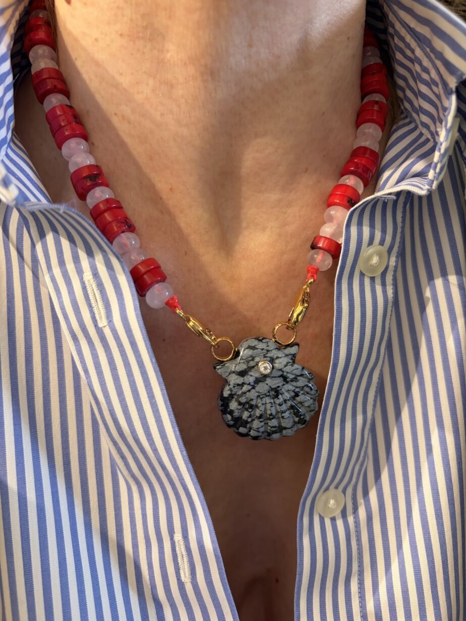 Collier Minorque Obsidienne Bambou de mer Necklace shell snowflake obsidian and sea bamboo by Sande paris