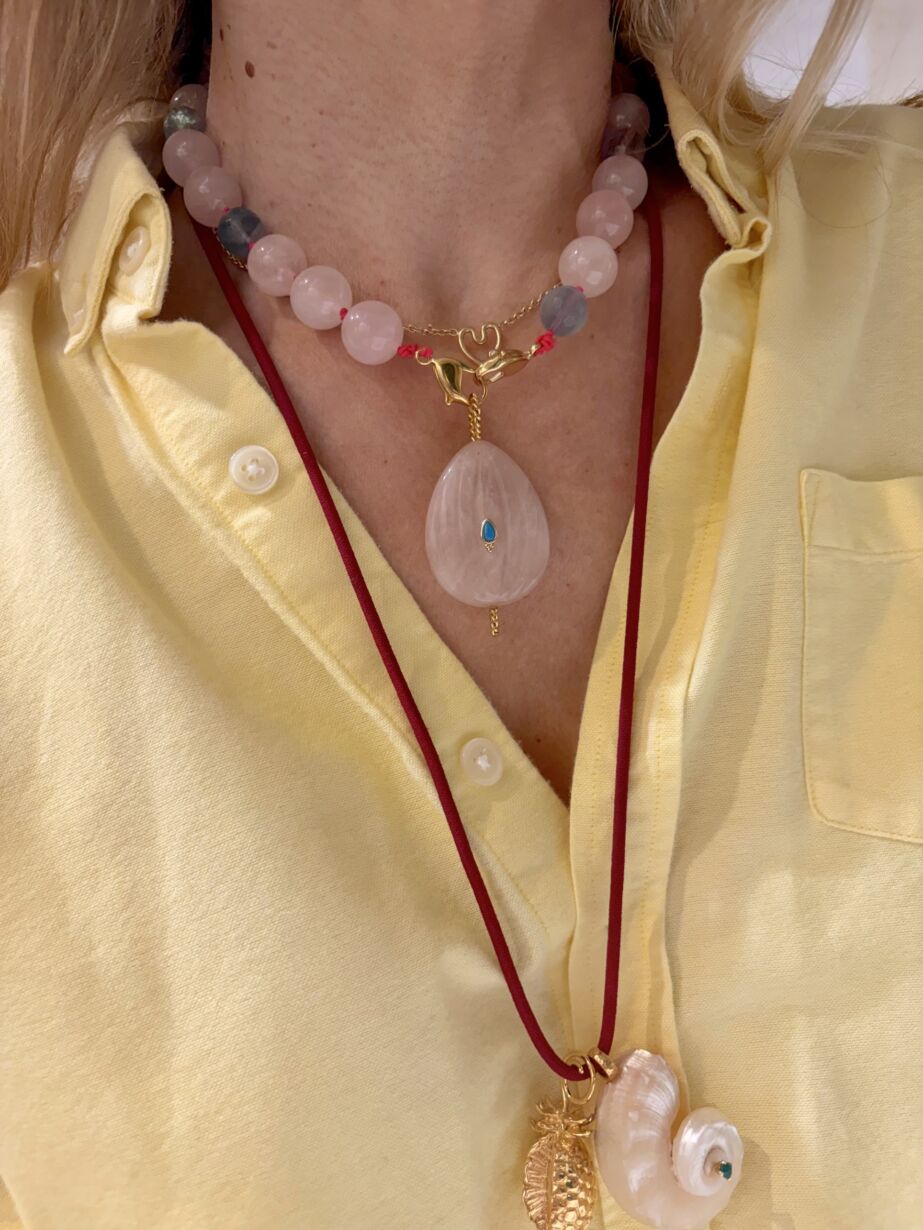 Pendentif VITA pendant in pink quartz By Sande Paris