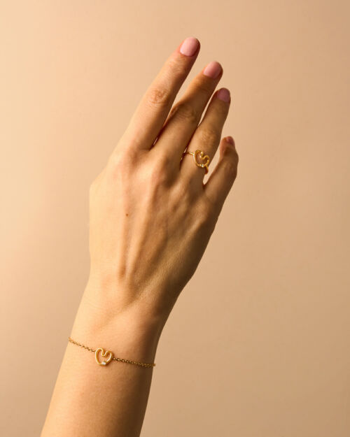Bracelet-chaine-Coeur-Amour-Serti-Diamant-Or-18-carats-Sande-Paris-Fabrication-francaise