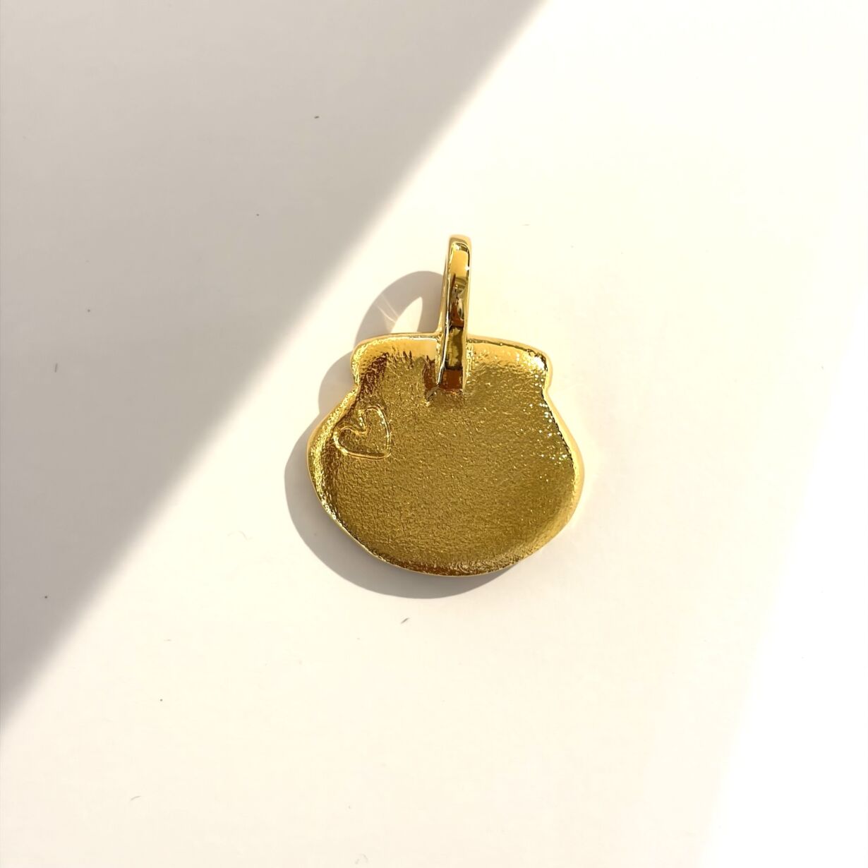 Pendentif Talisman Shell Pendant by Sande Paris bijoux Jewellery